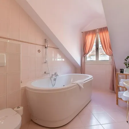 Heritage Park Hvar Hotel 4*