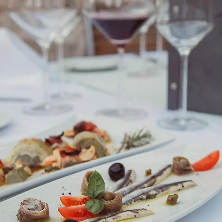 Hotel Heritage Park Hvar 4*