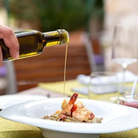 Heritage Park Hvar 4*