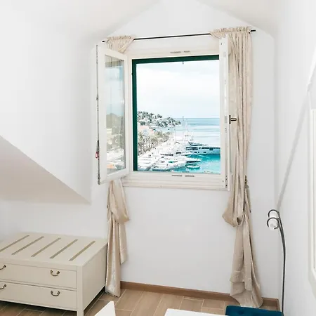 Ξενοδοχείο Heritage Park Hvar 4*