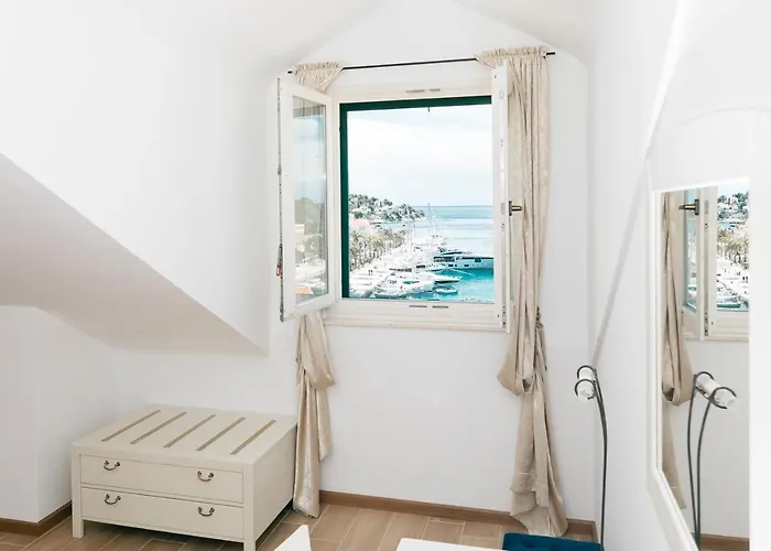 Hotel Heritage Park Hvar 4*