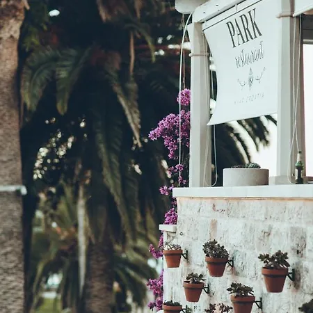 Heritage Park Hvar 4*